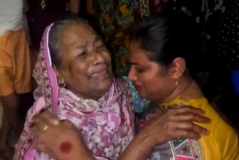 ধামরাইয়ে এসএসসি পরীক্ষার্থী নাতনিকে কুপিয়ে হত্যা, নানির আহাজারি