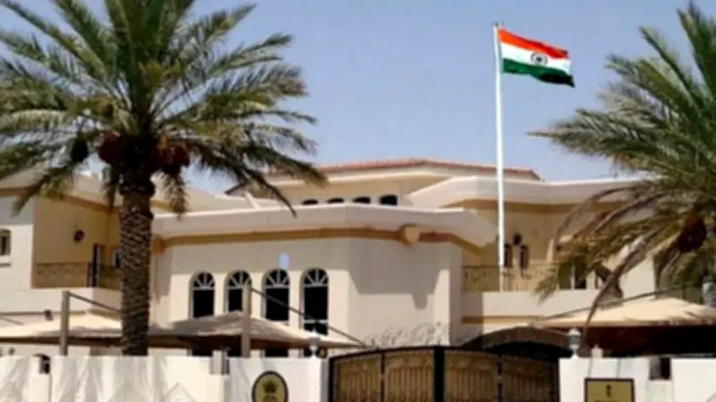 ভারতীয় নাগরিকদের ইরান ত্যাগের নির্দেশ, ক্যাম্পাসে হামলার নিন্দা