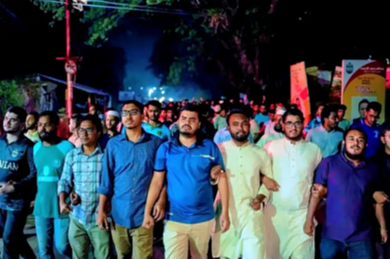 ডাকসু নেতা ও সাংবাদিকের ওপর হামলার প্রতিবাদে চাকসুর বিক্ষোভ