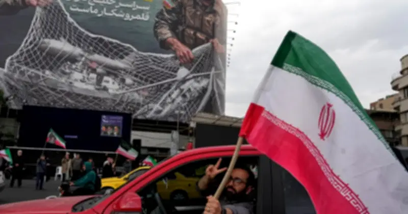 হরমুজ প্রণালিতে ইরানকে লক্ষ্য করে মার্কিন যুদ্ধ পরিকল্পনা