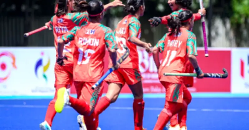 বাংলাদেশ নারী হকি৫-এর ঐতিহাসিক জয় উজবেকিস্তানকে হারিয়ে