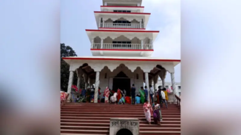 মতুয়া সম্প্রদায়ের ভোটে দোলাচল: মোদি না মমতা?