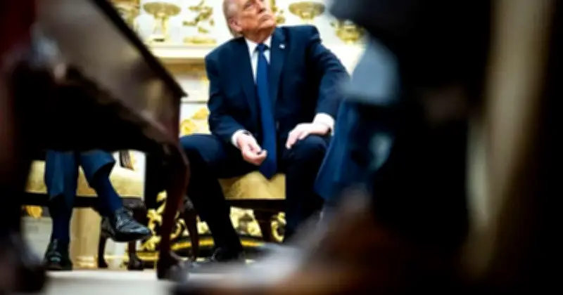 ভারতকে ‘হেলহোল’ বলায় ট্রাম্পের নিন্দা নয়াদিল্লির