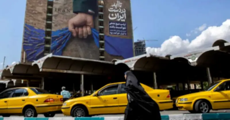 হরমুজ প্রণালি কেন্দ্র করে ইরান-মার্কিন ইচ্ছাশক্তির লড়াই তীব্রতর হচ্ছে