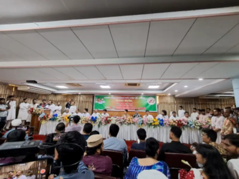 স্থানীয় সরকার দলীয়করণের অভিযোগ এনসিপির নাহিদ ইসলামের