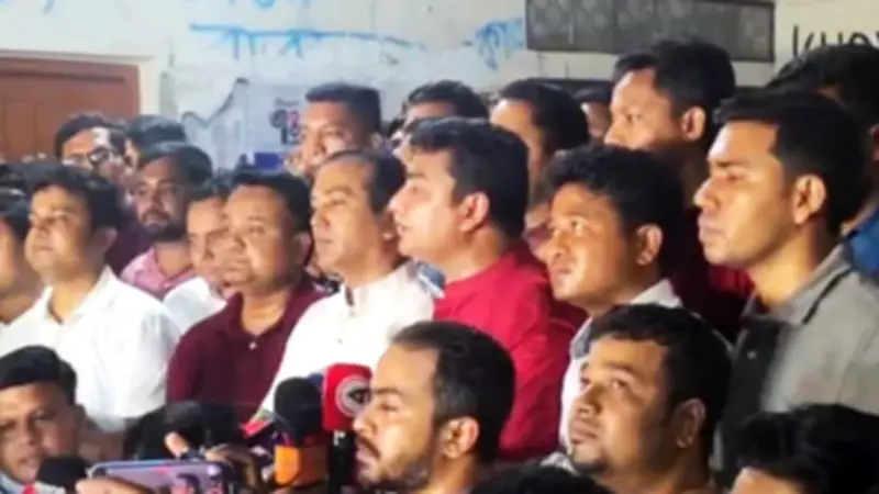 শাহবাগে সাংবাদিক আহত, ছাত্রদলের তদন্ত কমিটি গঠন