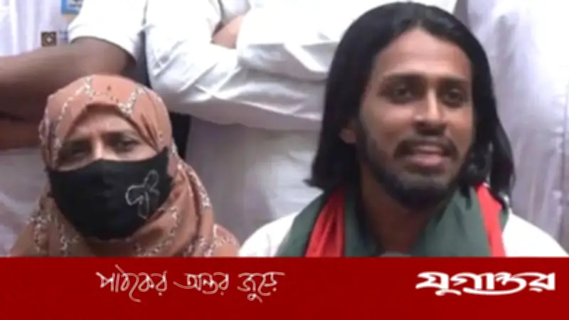 আম্মারের মায়ের আবেগঘন স্ট্যাটাস: ‘আমি এক গর্বিত বিপ্লবীর মা’