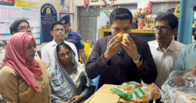 প্রাথমিক বিদ্যালয়ের মিড-ডে মিলের খাবারের মানে অসন্তোষ প্রতিমন্ত্রীর