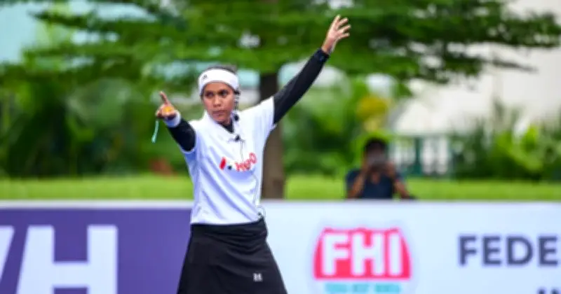 বাংলাদেশের প্রথম নারী হকি আম্পায়ার কিমি কর্মকারের ইতিহাস