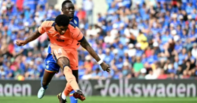 ফেরমিন লোপেজ ও র্যাশফোর্ডের গোলে লা লিগা শিরোপার দ্বারপ্রান্তে বার্সেলোনা