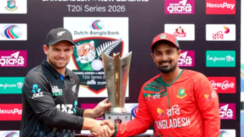 টি-টোয়েন্টি সিরিজের ট্রফি উন্মোচনে ল্যাথাম ও লিটন