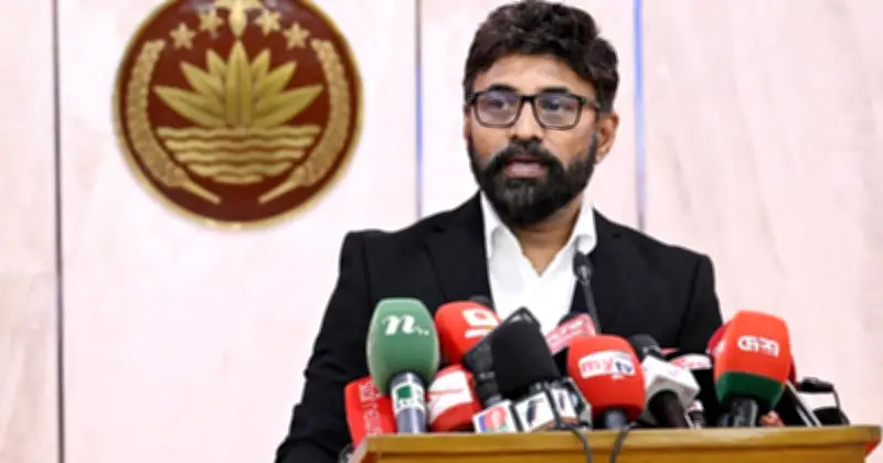 তারেক রহমানের আমন্ত্রণে ২০০৪ সালে বাংলাদেশে এসেছিলেন বিল গেটস