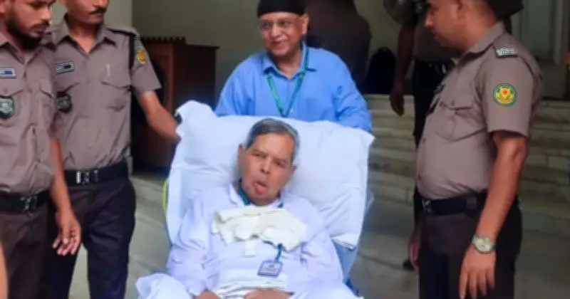 দীপু মনির সঙ্গে সাক্ষাৎ করলেন স্বামী তৌফিক নেওয়াজ