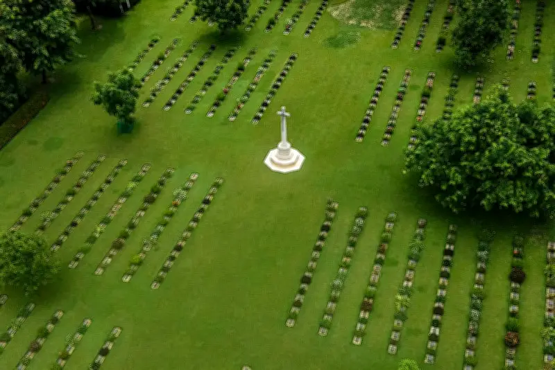 সড়ক দুর্ঘটনায় প্রাণ হারালেন দুই মোটরসাইকেল আরোহী