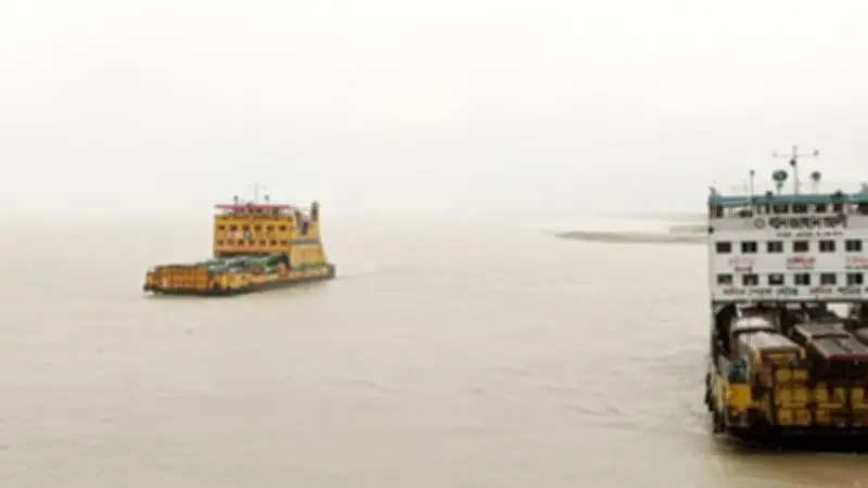 দৌলতদিয়া-পাটুরিয়া নৌরুটে চলাচল স্বাভাবিক, নারী আসন বাতিলের আপিল শুনানি সোমবার