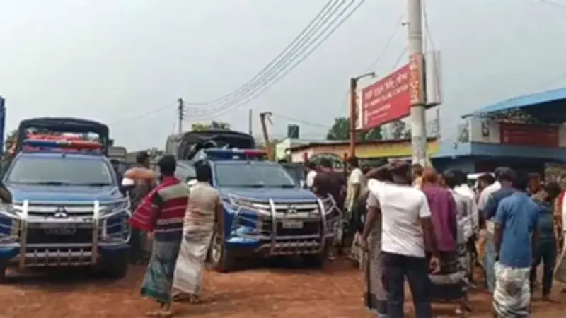 তেল পাম্পে পুলিশ কনস্টেবলকে বিএনপি নেতার থাপ্পড়, জ্বালানি সংকটে সংসদে কমিটি