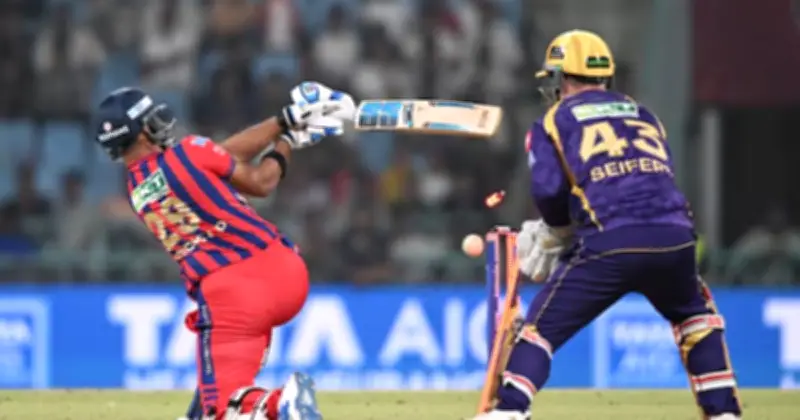 সুপার ওভারে সর্বনিম্ন রান, নারিনের নাটকীয় জয়ে কেকেআরের জয়