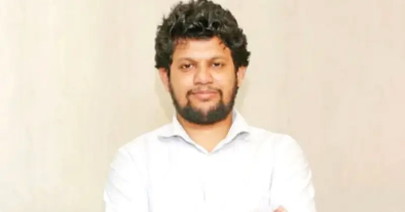 সাবেক উপদেষ্টা মাহফুজ আলম এখন কী করছেন