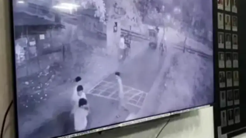 রাবিতে ধূমপান নিষেধ করায় সিনিয়রের ওপর হামলা, নাটোরে সাংবাদিককে হুমকি
