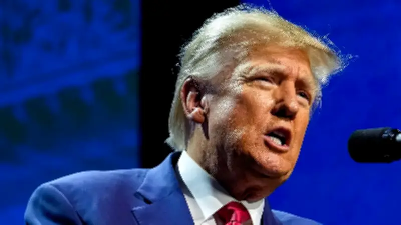 ইরান যুদ্ধে ট্রাম্পের নিঃসঙ্গতা: মান বাঁচানোর চুক্তির খোঁজ