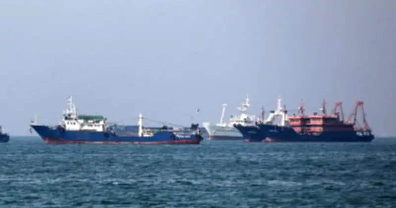 হরমুজ প্রণালি বন্ধে বিপাকে ২৪০০ নাবিক, বিশ্ব জ্বালানি সরবরাহে সংকট