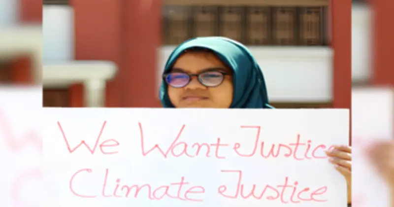 শ্রেণিকক্ষ থেকে জলবায়ু আন্দোলনে নারীর পথচলা