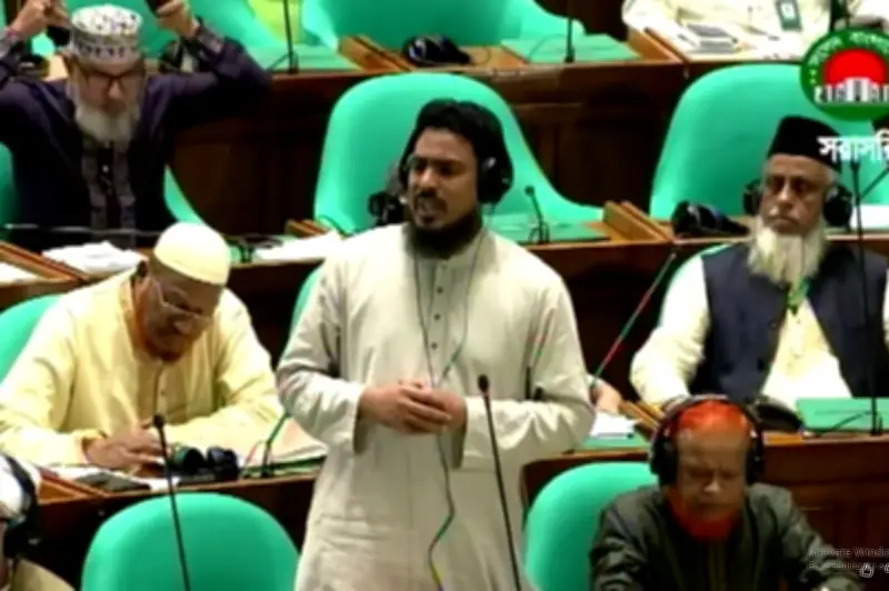 এনসিপির আখতার হোসেন: গণভোটের রায় বাস্তবায়ন করতে হবে