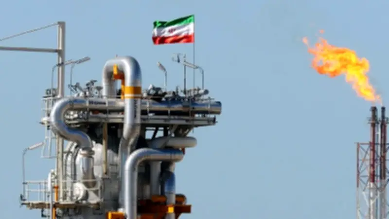 মার্কিন অবরোধ উপেক্ষা করে ইরানের তেল রপ্তানি অব্যাহত