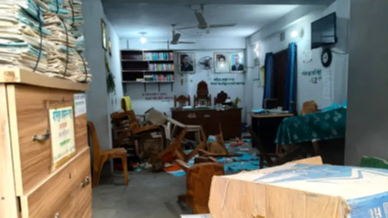 মাগুরায় দুই আইনজীবীর কার্যালয়ে হামলা, ভাঙচুরের অভিযোগ