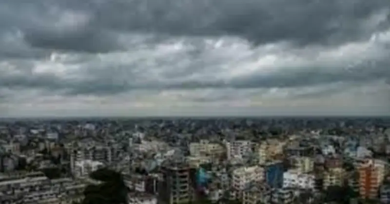তাপপ্রবাহে স্বস্তি: আজ মেঘলা আকাশ, বিকেলে বৃষ্টির সম্ভাবনা