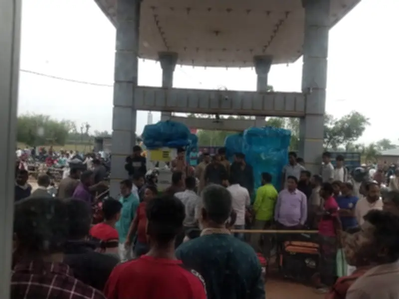 দিনাজপুরে ফিলিং স্টেশনে তেল নিতে গিয়ে একজনের মৃত্যু