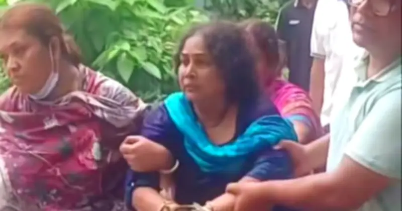 যশোরে মেয়ের হাতে মা খুন, গ্রেফতার অভিযুক্ত কন্যা