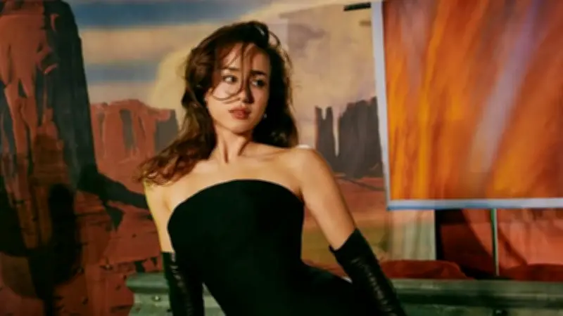 আইএমডিবিতে সবার শীর্ষে প্রিসিলা দেলগাদো, কে এই তরুণী?