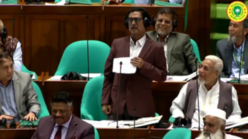 সংসদে উত্তেজনা: ফজলুর রহমানের বক্তব্যে অচল ১০ মিনিট