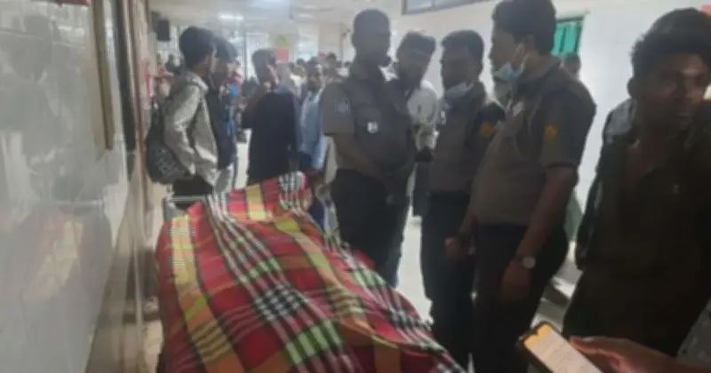 রাজধানীর নিউমার্কেটে অজ্ঞাত ব্যক্তির গুলিতে এক ব্যক্তি নিহত