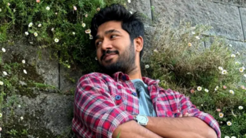 তারকাদের ব্যক্তিগত মুহূর্ত: ভক্তদের সঙ্গে দুলাভাই থেকে লালুকে বিদায়