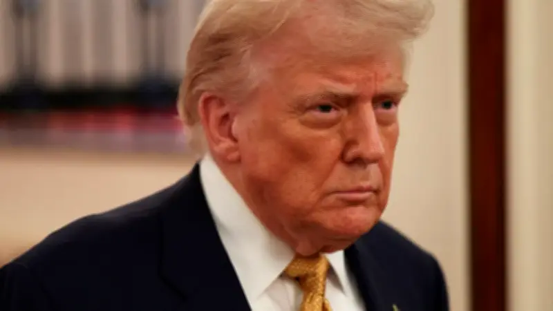 হরমুজ প্রণালি খোলার ইরানের প্রস্তাবে অসন্তুষ্ট ট্রাম্প