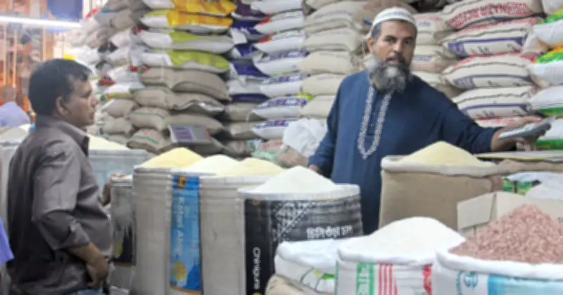 বিশ্ববাজারে চাল সস্তা, দেশে দাম বেড়েছে ৫-৭%