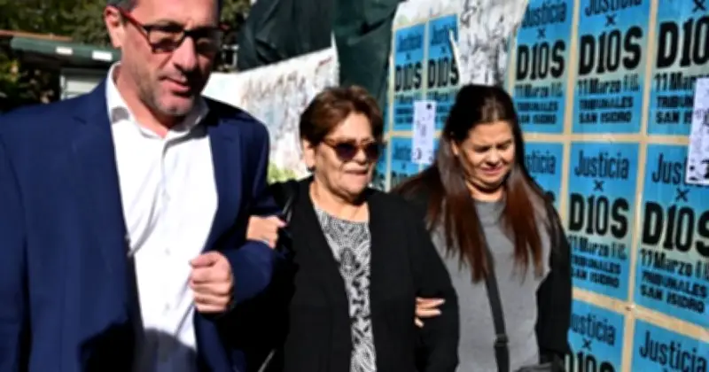 ম্যারাডোনার ব্র্যান্ড প্রতারণা মামলায় বোন ও আইনজীবীর বিচার শুরু