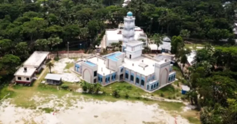 লতিফ মাস্টার ফাউন্ডেশন: শিক্ষা ও মানবিকতার এক অনন্য দৃষ্টান্ত