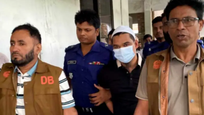 স্কুলছাত্রী হত্যায় গৃহশিক্ষকের মৃত্যুদণ্ড, বুবলীর সিনেমা মুক্তি পাচ্ছে দুই বাংলায়