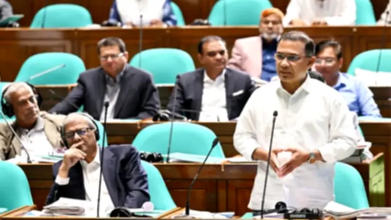 প্রধানমন্ত্রী: ক্ষতিগ্রস্ত কৃষকদের ৩ মাস সহায়তা দেবে সরকার