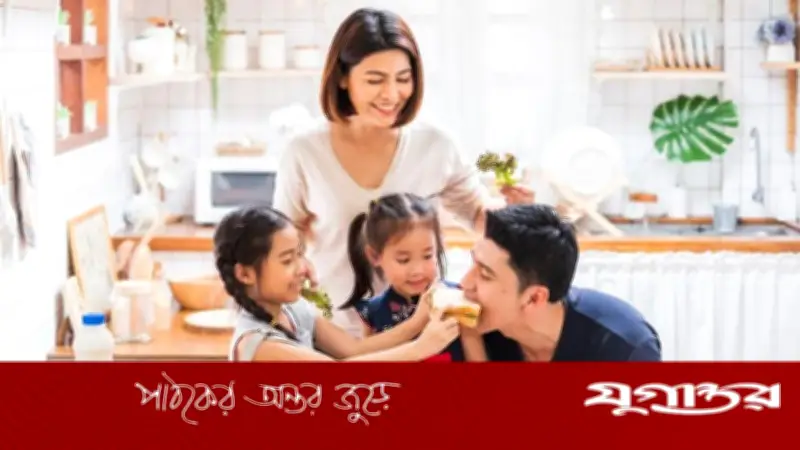 বৃষ্টির দিনে ঘরে বসেই উপভোগের সাতটি দারুণ উপায়