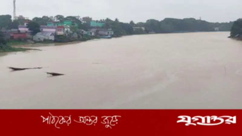 কলমাকান্দায় নদ-নদীর পানি বাড়ছে, আকস্মিক বন্যার আশঙ্কা