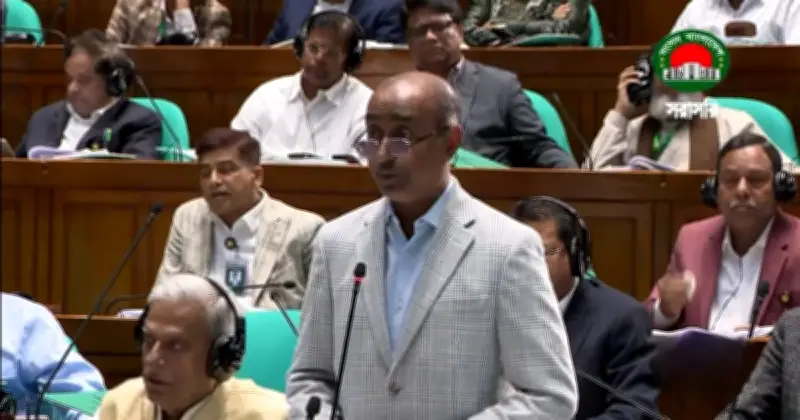 সংবিধান সংশোধনে ১৭ সদস্যের কমিটি গঠনের ঘোষণা আইনমন্ত্রীর