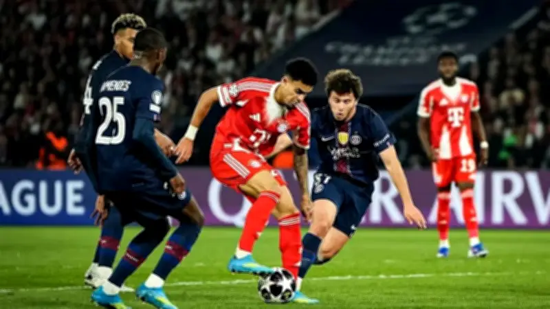 পিএসজি-বায়ার্ন ম্যাচে মুগ্ধ ফুটবল বিশ্ব