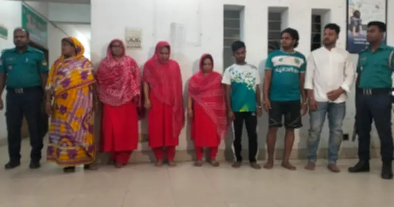 টঙ্গীতে মাদকবিরোধী অভিযানে পুলিশের ওপর হামলা, আহত ৫