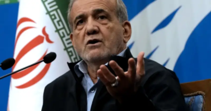 হরমুজ প্রণালির অস্থিরতায় যুক্তরাষ্ট্র ও ইসরায়েলকে দায়ী করলেন ইরানের প্রেসিডেন্ট