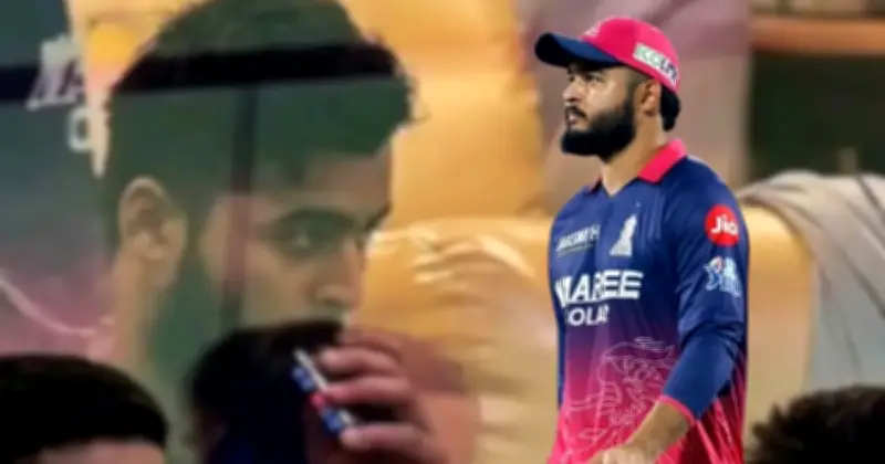 আইপিএলে ভেপিং করায় রাজস্থান অধিনায়ক পরাগের জরিমানা