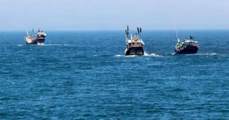 নাফ নদী থেকে সাত জেলেকে ধরে নিয়ে গেল আরাকান আর্মি